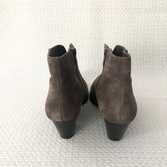 Frye JENNIFER Brown Grey Suede Pointed Stacked Heel Dress Ankle Boots 6 - Picture 7 of 12
